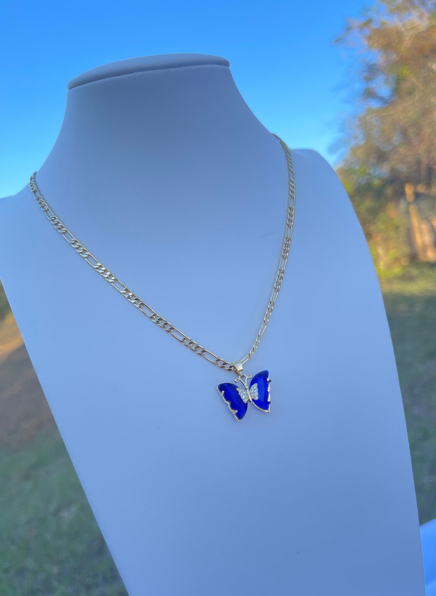 P48 - Butterfly Necklace