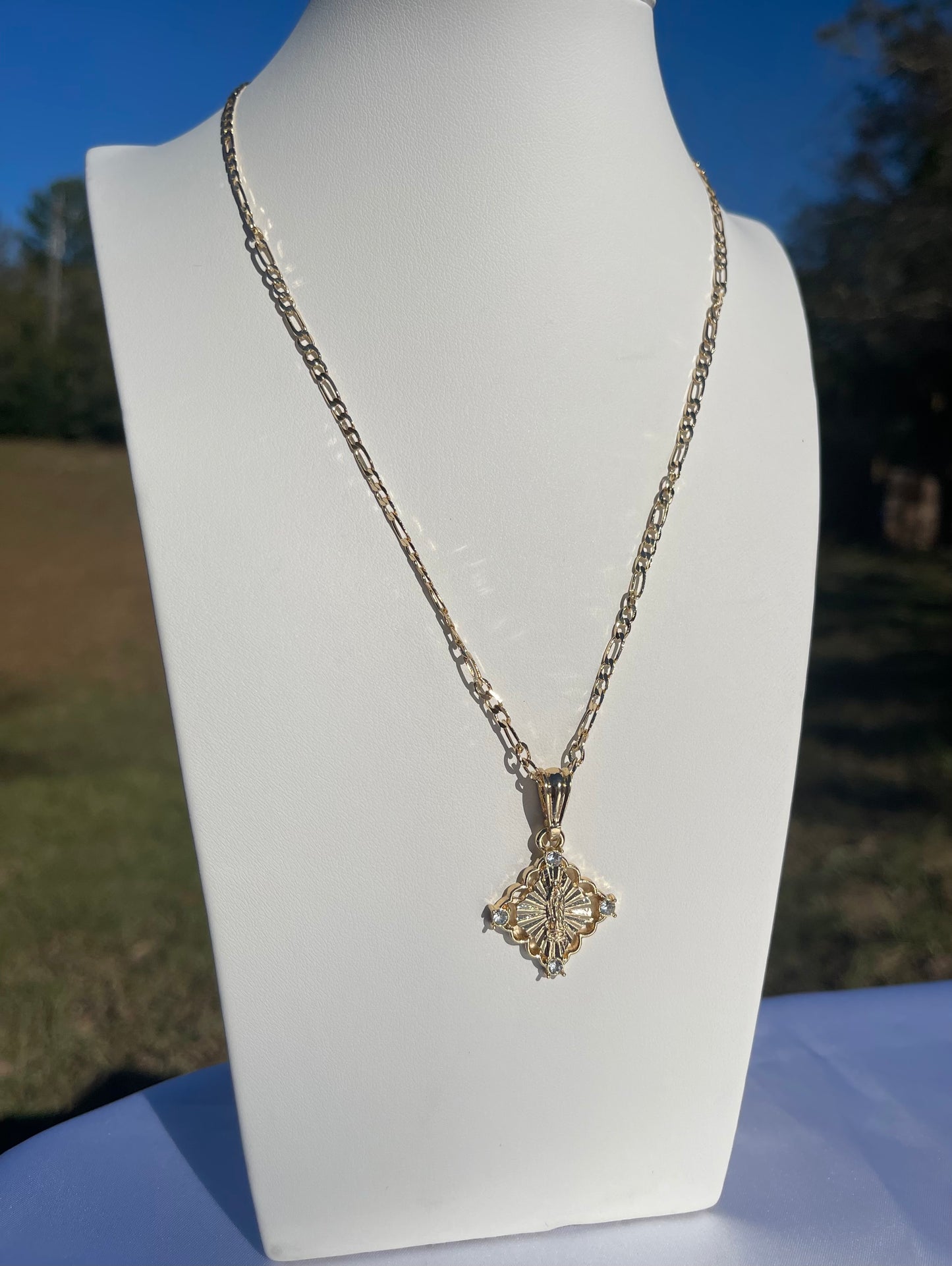 P77 - Guadalupe Necklace