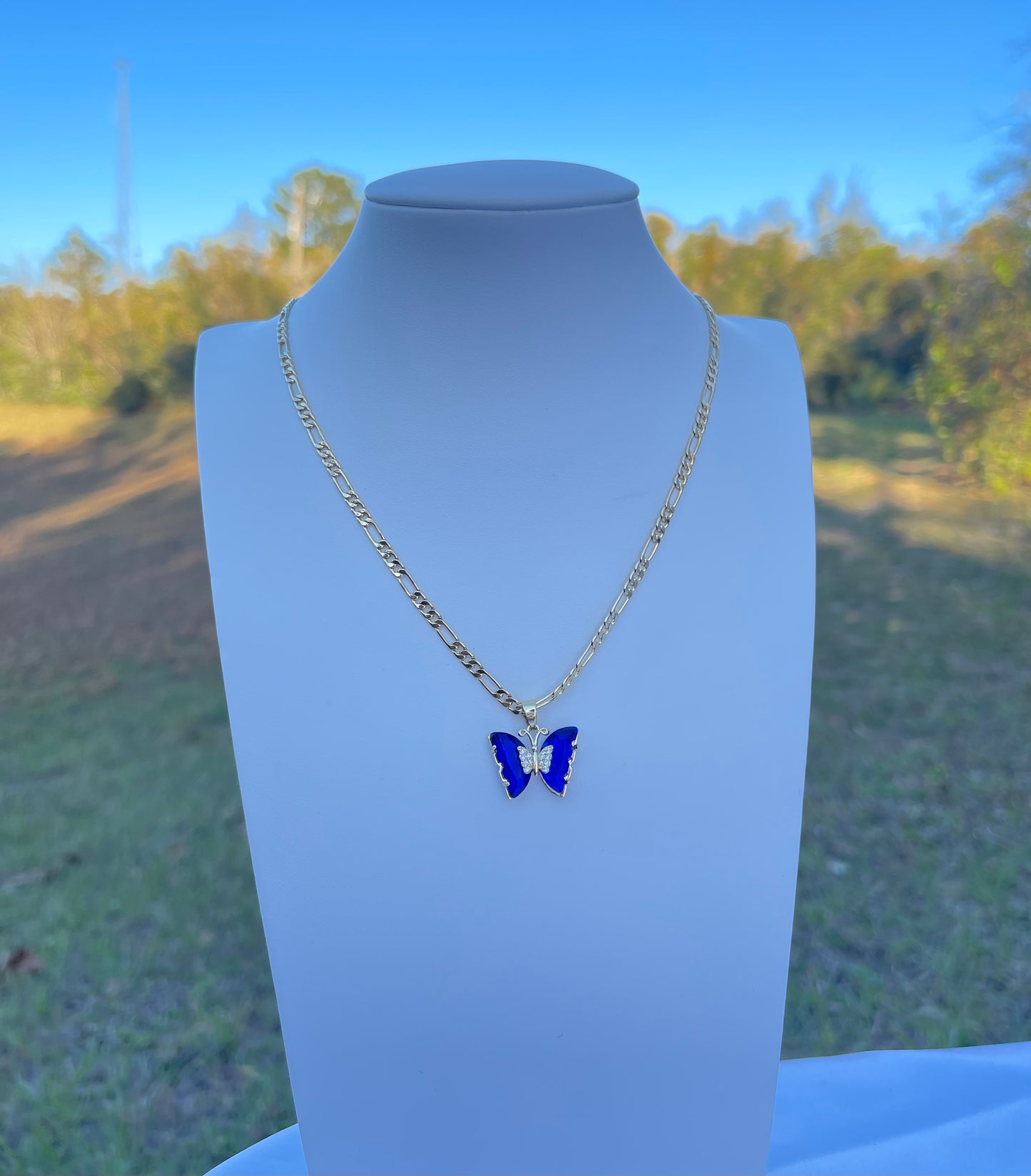 P48 - Butterfly Necklace