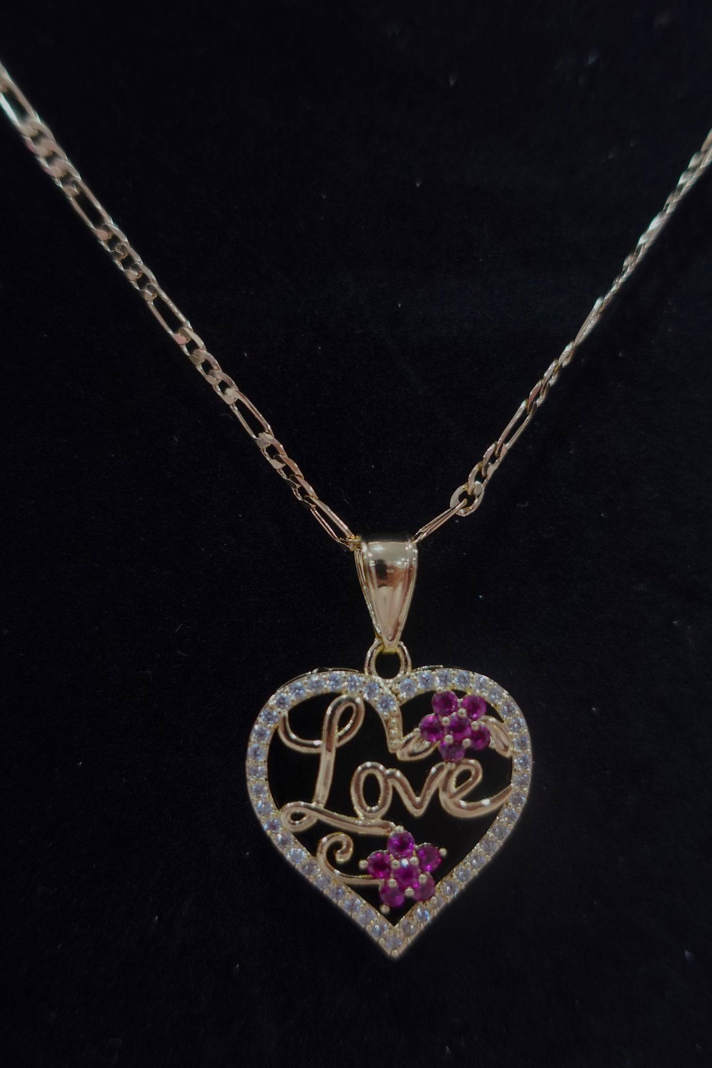 P42 - Lovely Heart Necklace