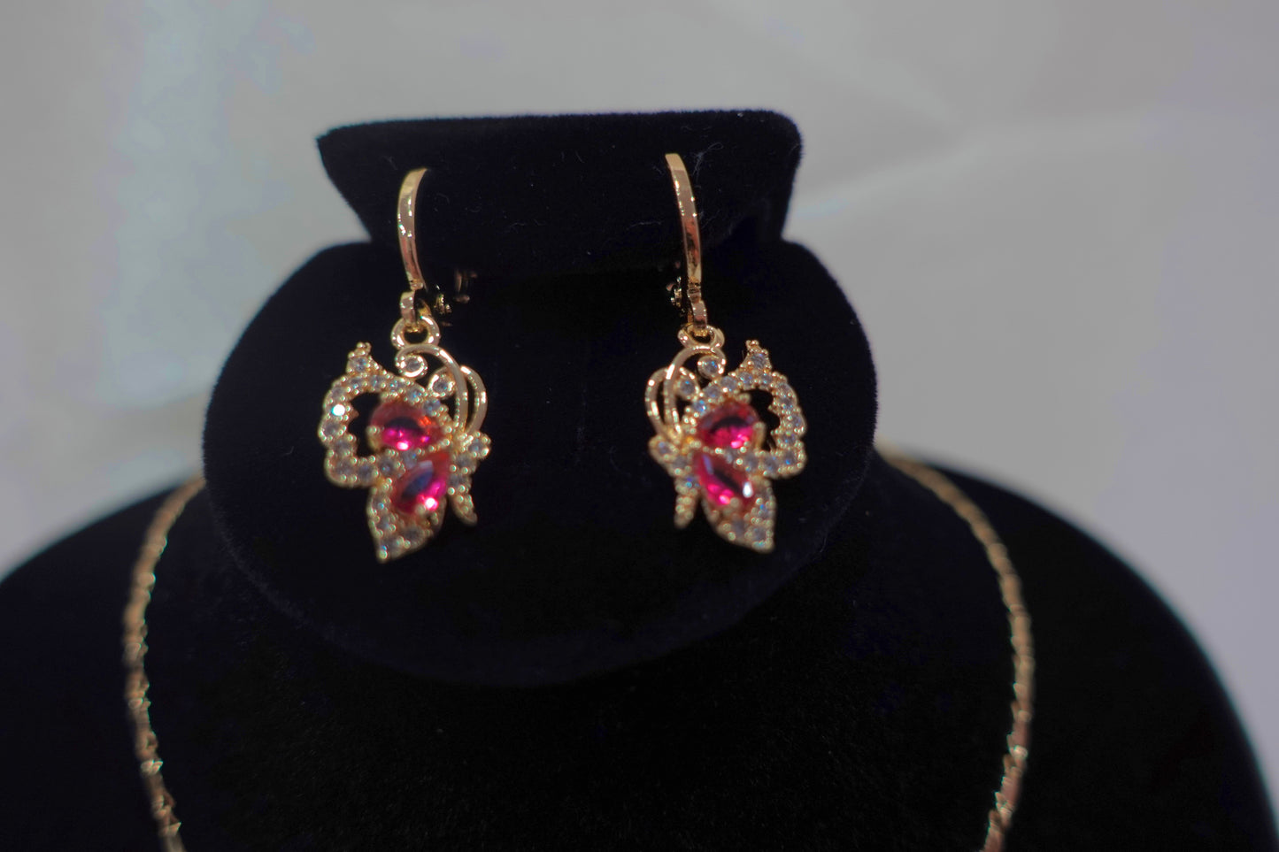 S4 -Earring & Necklace Set