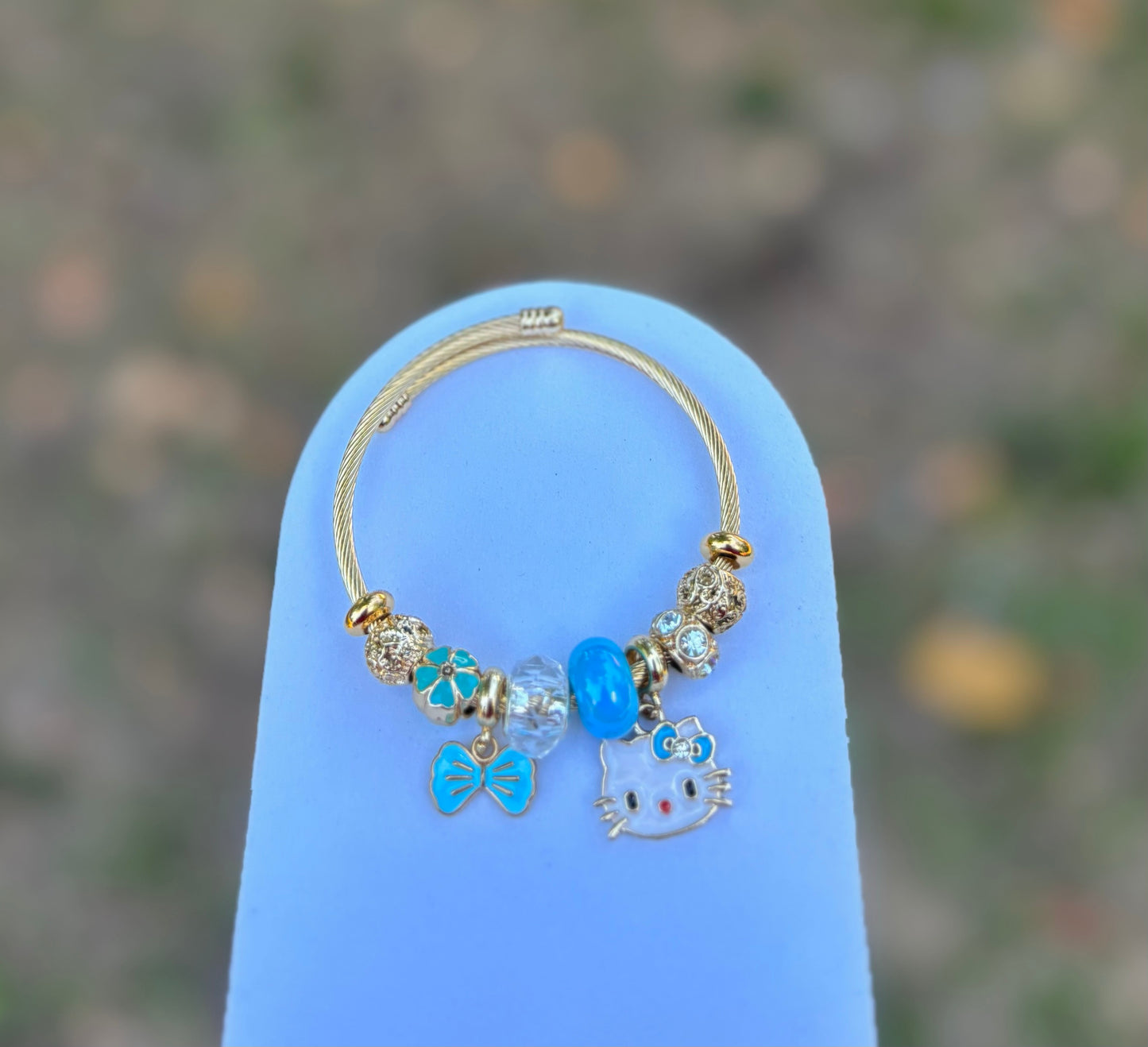 (B-13) Pretty Kitty Charm Bracelet - BLUE