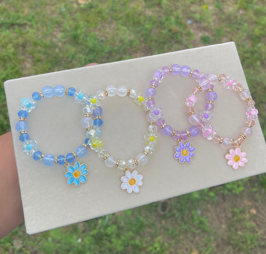 Daisy Flower Bracelets