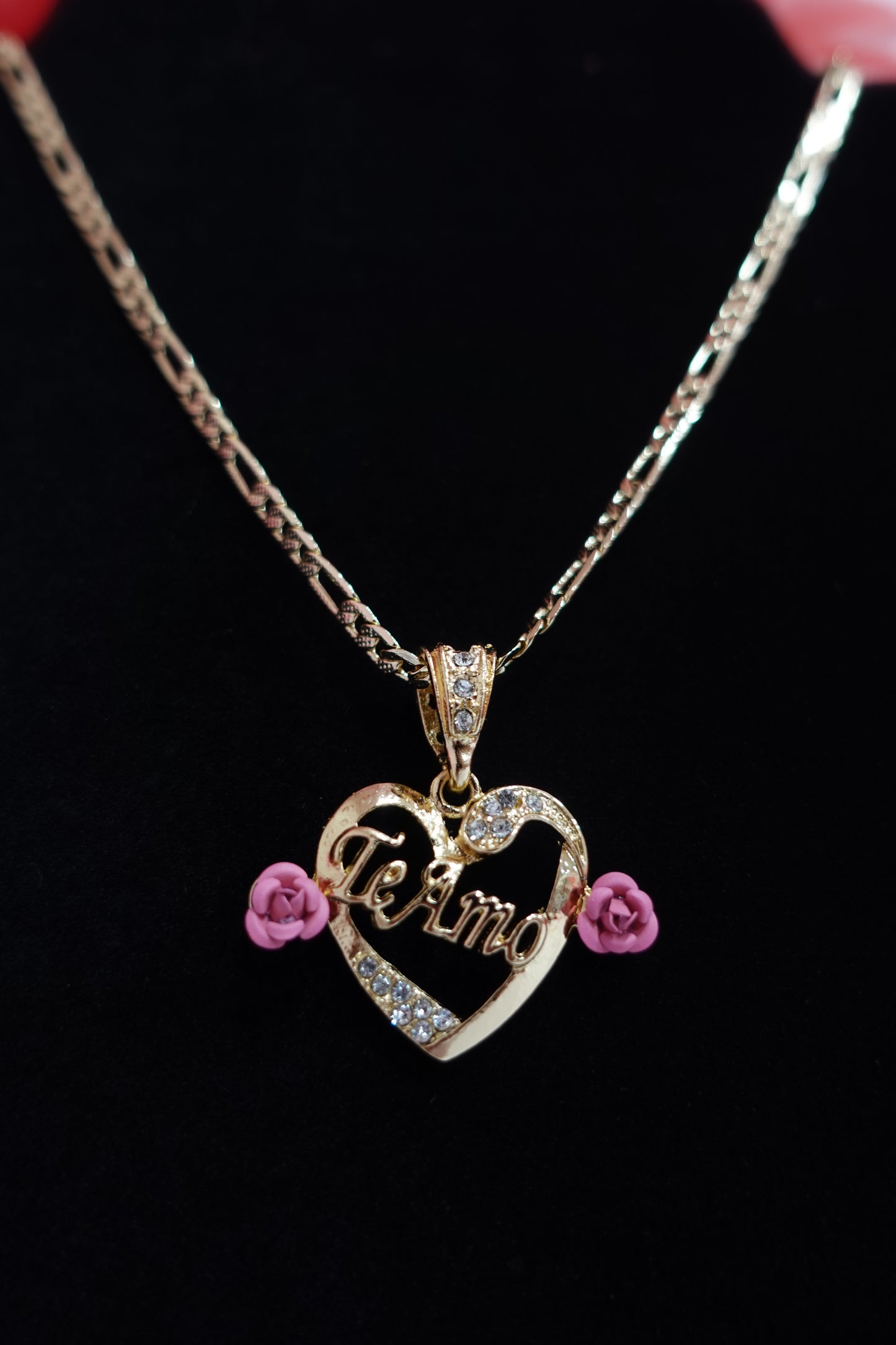 P41 - Te Amo Necklace