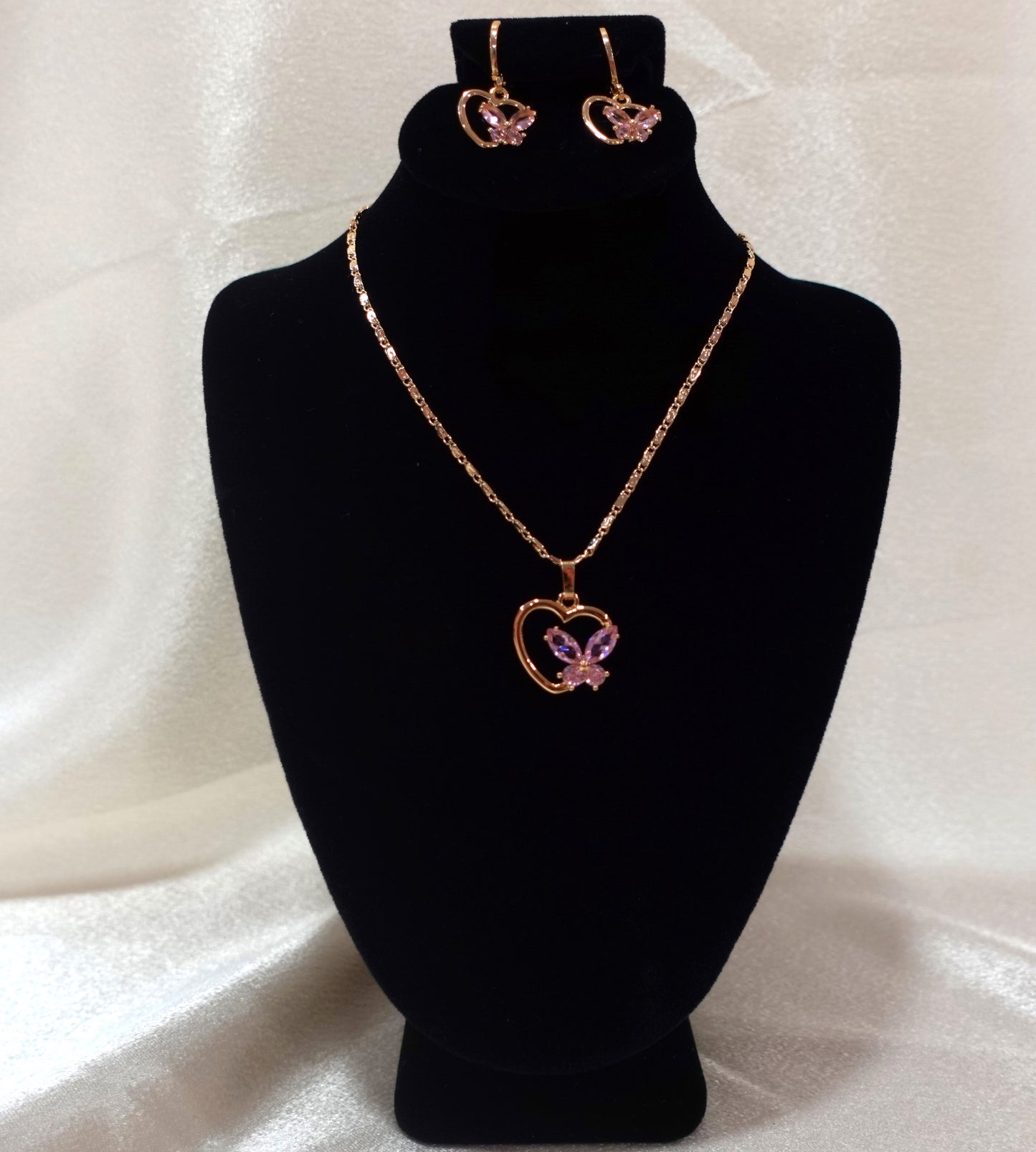 S7 -Earring & Necklace Set