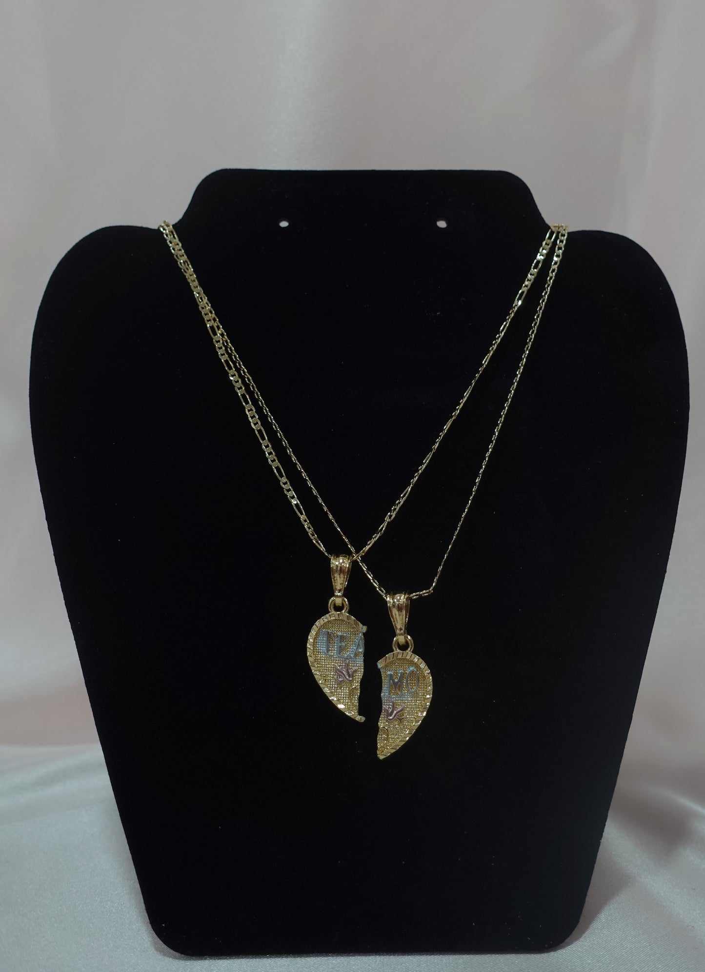 (BH-6) Breakable Heart Necklaces - TE AMO