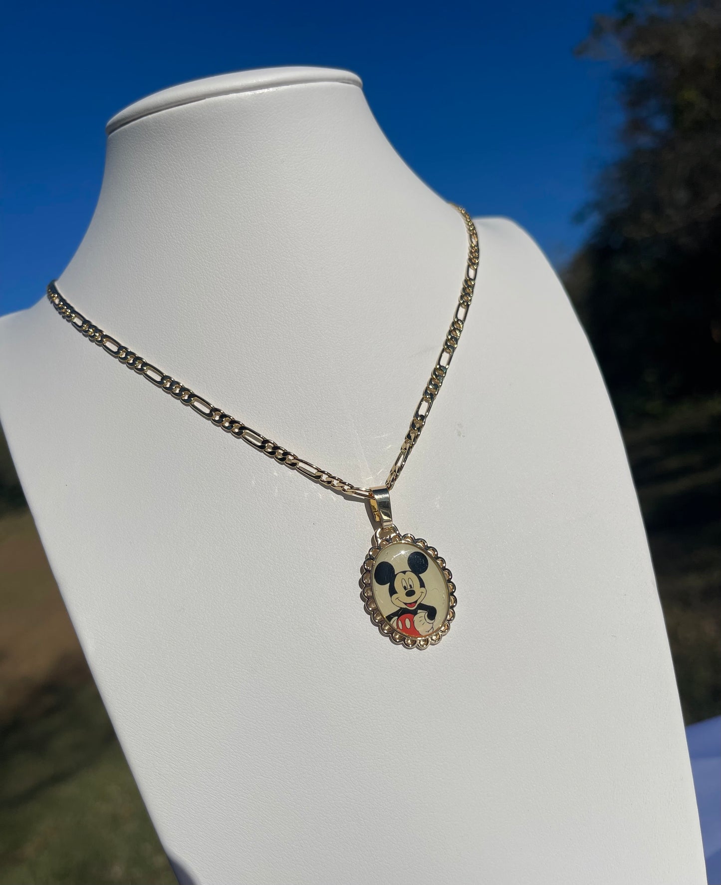 P9 - Famous Mouse Necklace