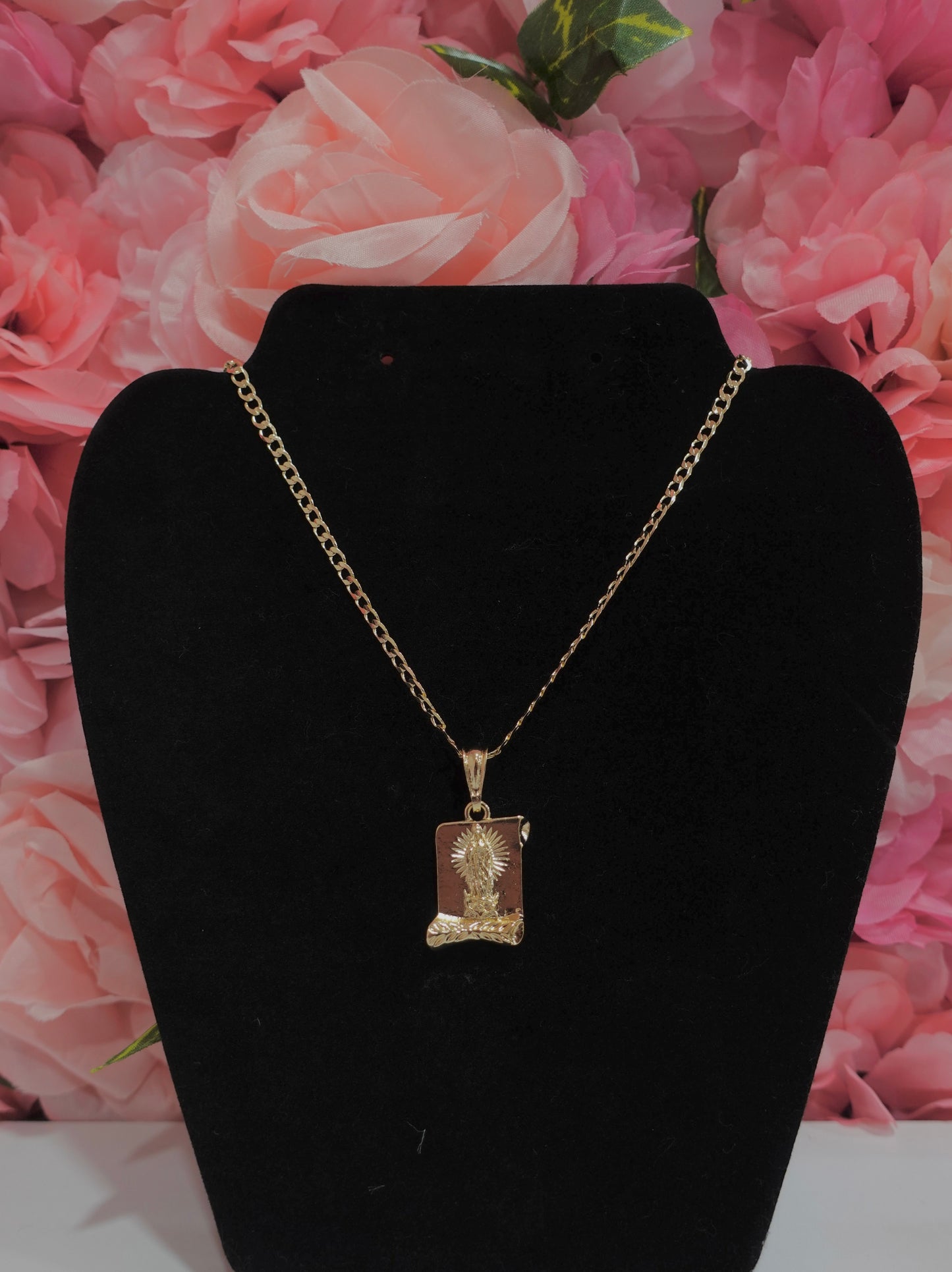 P78 - Guadalupe Necklace