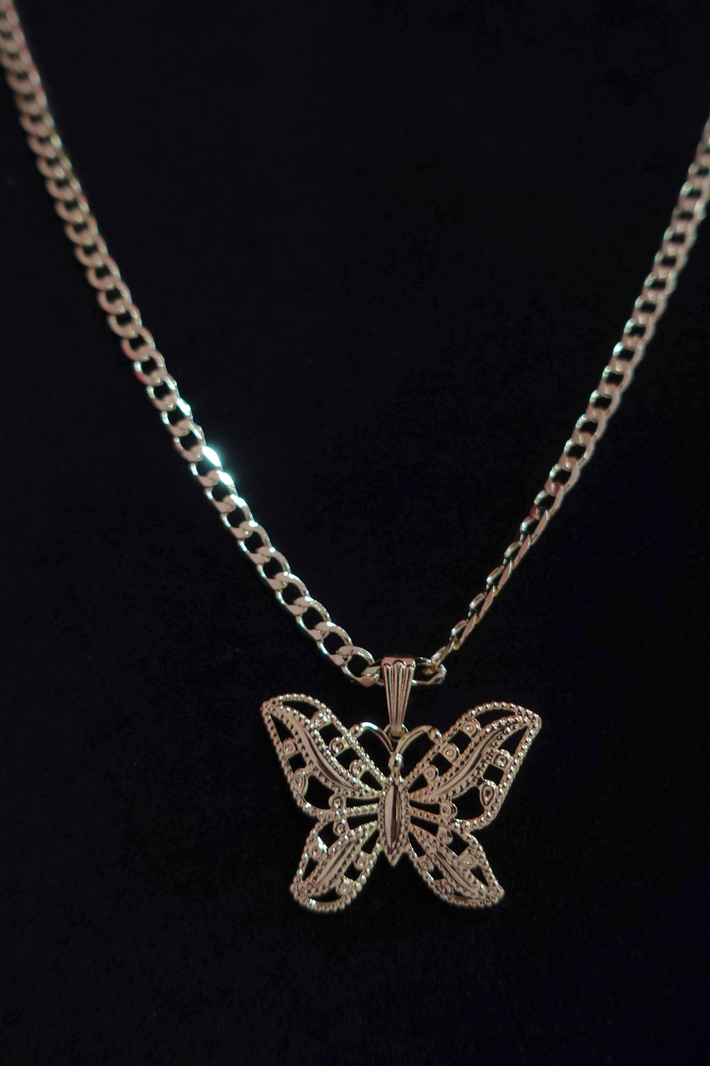 P50 - Gold Butterfly Necklace