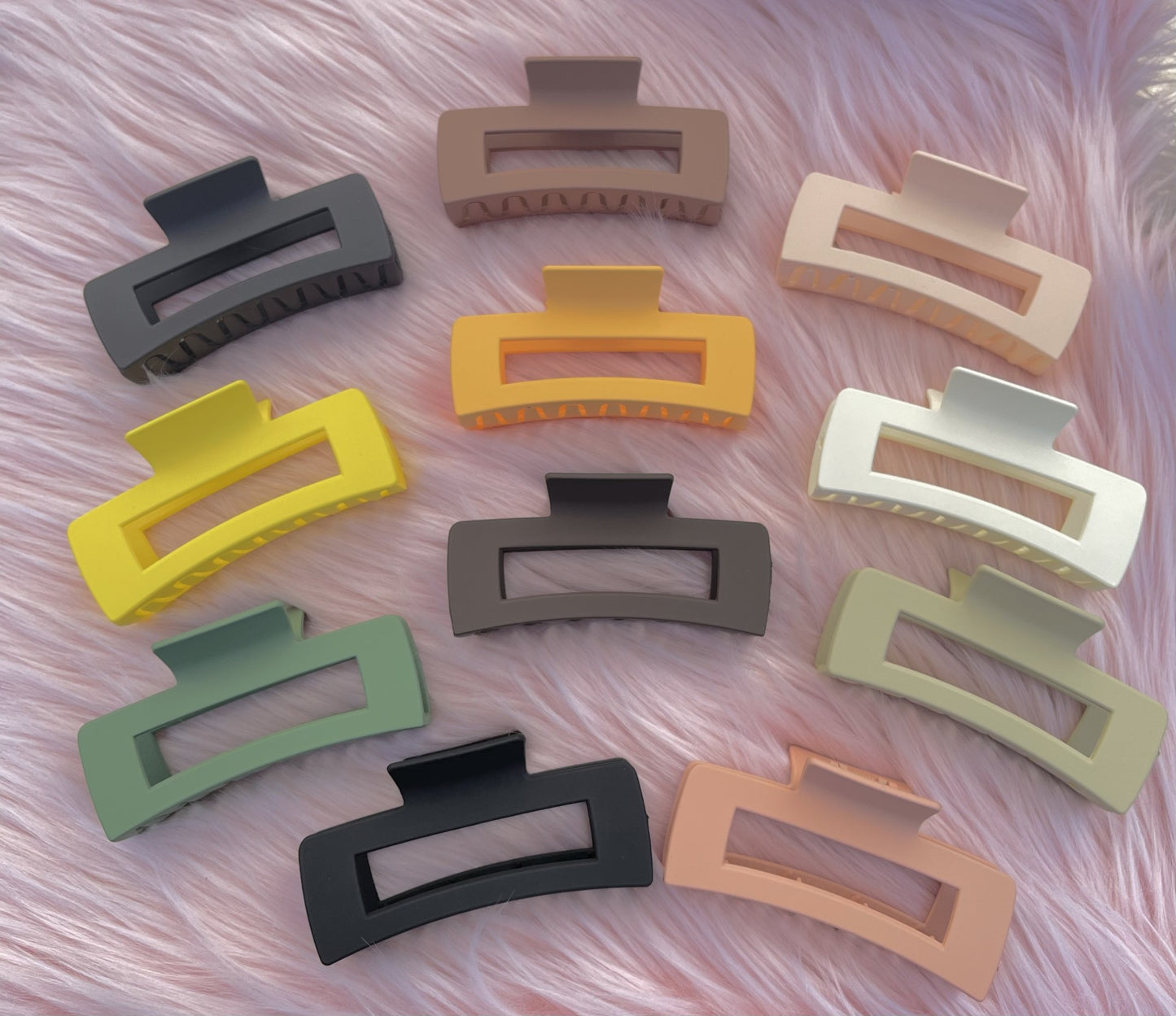 Hairclips - B34